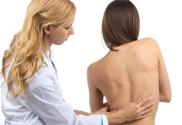 Skolyoz ( Omurga Eğriliği) Nedir?