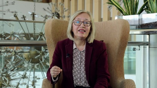 Prof. Dr. Ayşenur Oktay