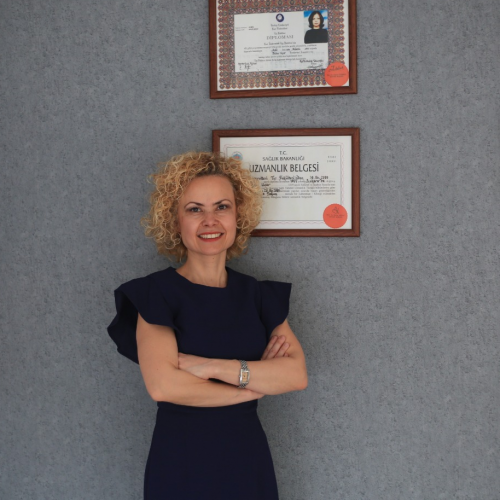 Dr. BANU UÇAR