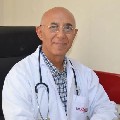 Uzm. Dr. Nevzat Yarız