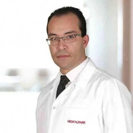 Uzm. Dr. Adnan Kazım Usalan