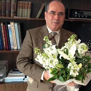 Prof. Dr. Ahmet Esmer