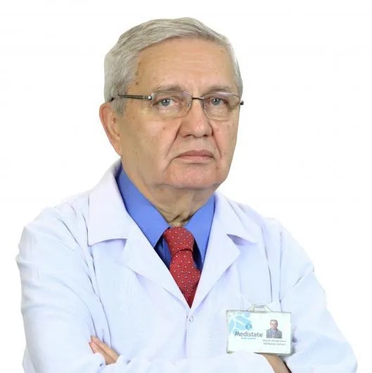 Doç. Dr. Ahmet Narin