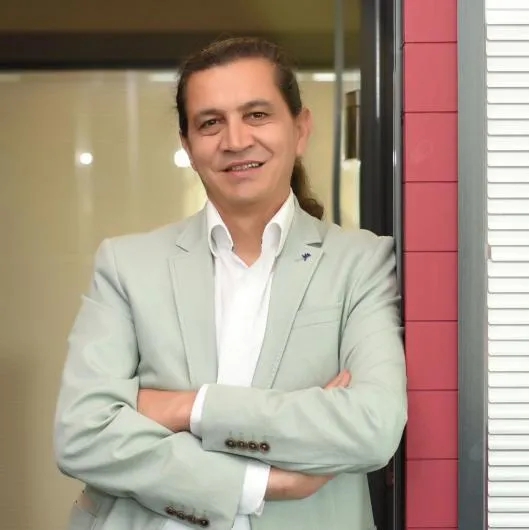 Op. Dr. Ahmet Tuna Eren