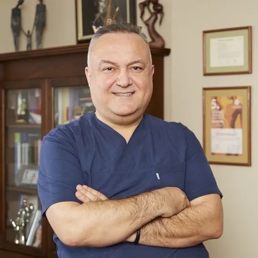 Op. Dr. Ali Şahin Kalender