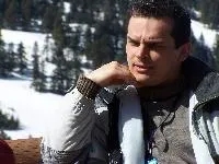 Op. Dr. Alper Bayraktar