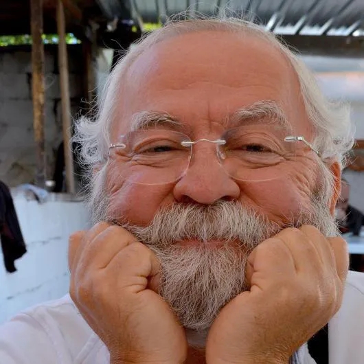 Uzm. Dr. Alper Özgönül