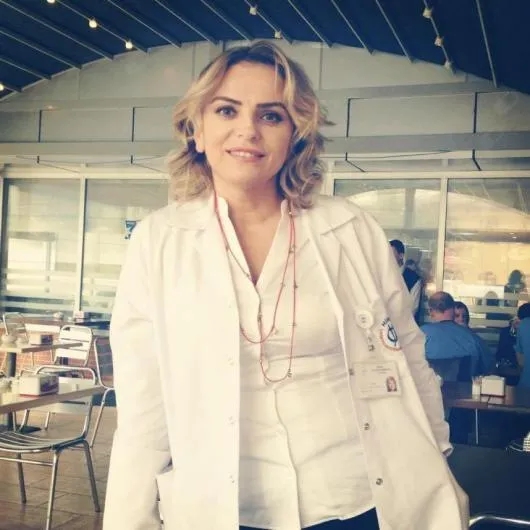 Op. Dr. Ayşe Kara
