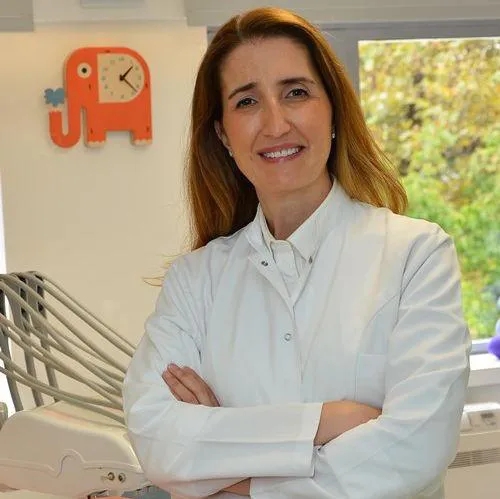 Prof. Dr. Banu Çakırer Bakkalbaşı