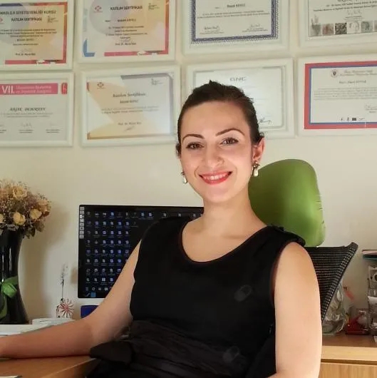 Uzm. Dyt. Başak Kefeli