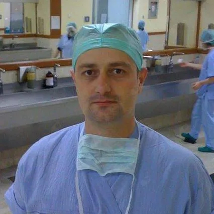 Uzm. Dr. Bülent Çomçalı