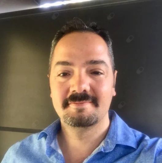 Op. Dr. Cem İnan Bektaş