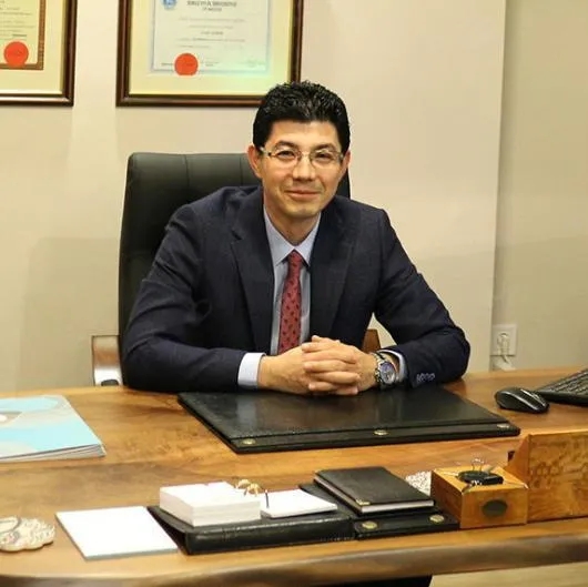 Doç. Dr. Cenk Gezer