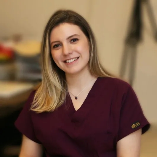 Dt. Ceren Şahinkaya
