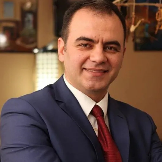 Uzm. Psk. Cüneyt Kaya