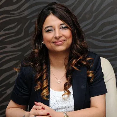 Uzm. Psk. Dan. E. Esra Alıcı