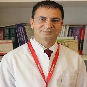 Uzm. Dr. Ekrem Yaşar
