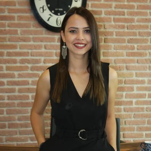 Dyt. Elif Çürükvelioğlu