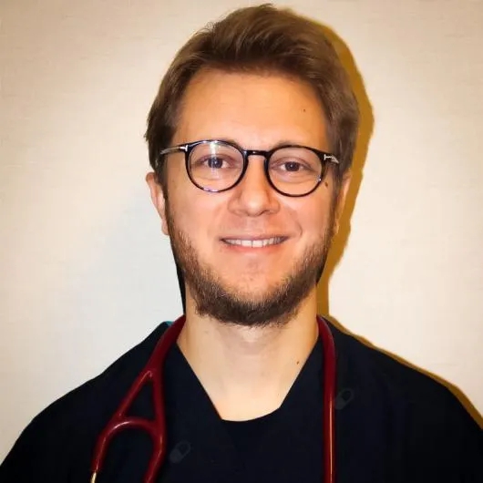 Uzm. Dr. Emre Ertürk