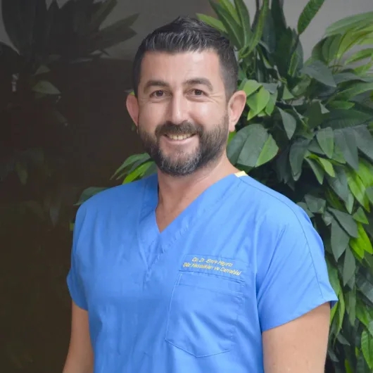 Op. Dr. Emre Hayırcı