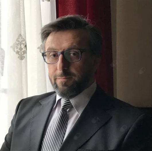 Uzm. Dr. Erhan Ceyhun