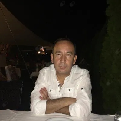 Dt. Erol Çalhan