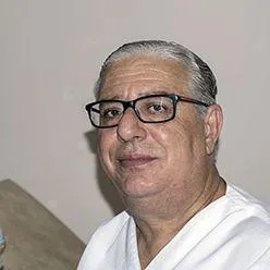 Uzm. Dr. Esat Ülkü