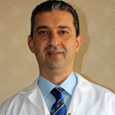 Uzm. Dr. Eşref Karaoğlan