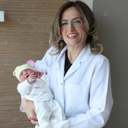 Op. Dr. Fatma Reşide Önalan