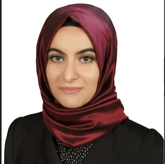 Dt. Fatma Zehra Karadeniz Sarı