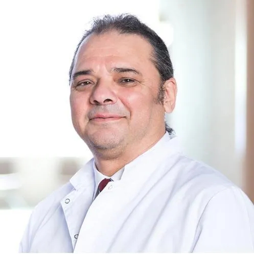 Doç. Dr. Gültekin Sıtkı Çeçen