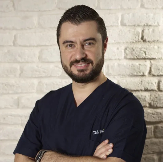 Dr. Dt. Hakan Bayındır