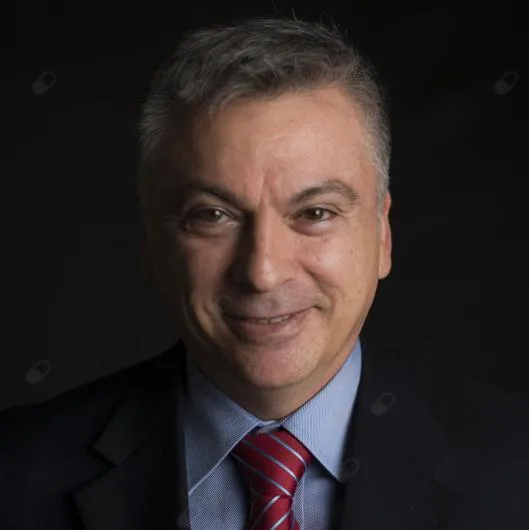 Op. Dr. Hamdi Koçer
