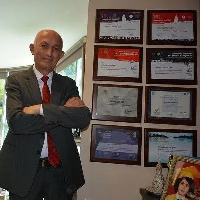 Op. Dr. Hıfzı Velidedeoğlu