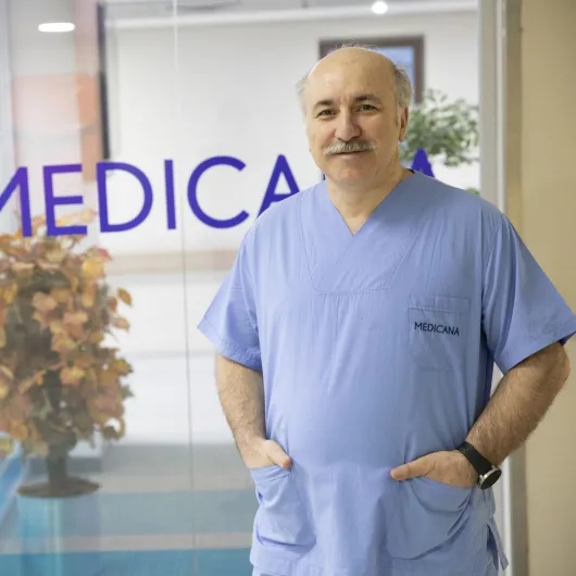 Uzm. Dr. İlhan Dalyancı