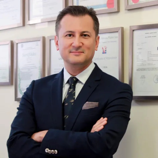 Doç. Dr. İlker Kiriş