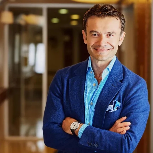 Op. Dr. Levent Eminoğlu