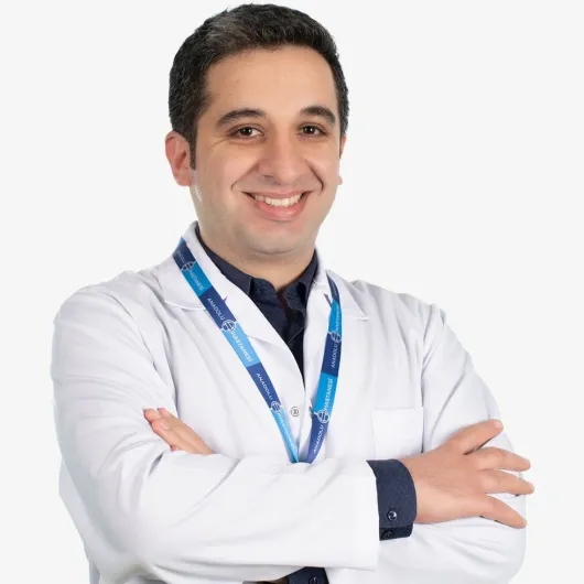 Op. Dr. Mani Habibi