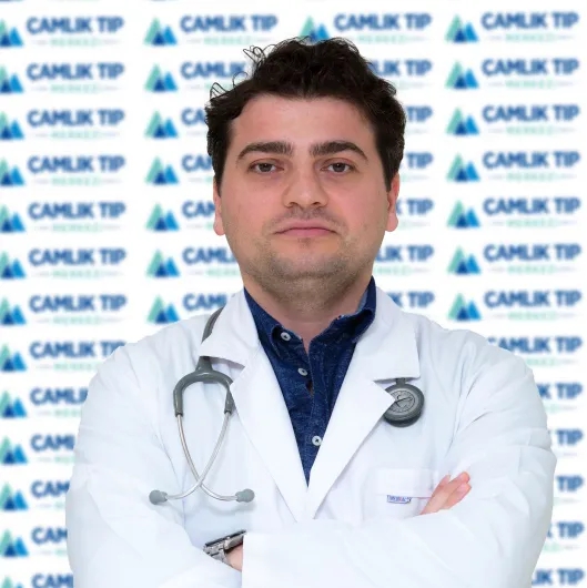 Uzm. Dr. Mehmet Akif Küçüksarı