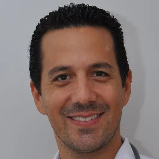 Uzm. Dr. Mehmet Camcı