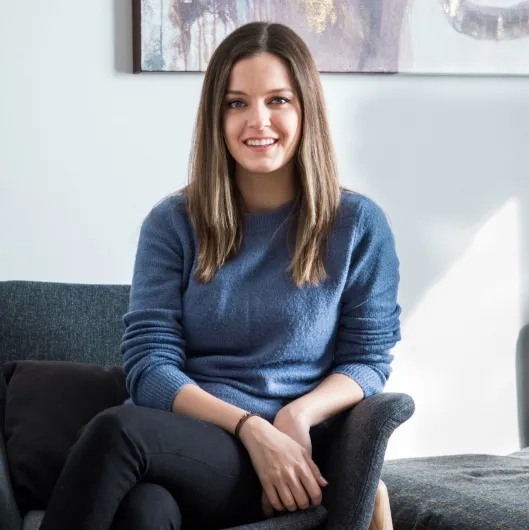 Uzm. Kl. Psk. Melis Okur