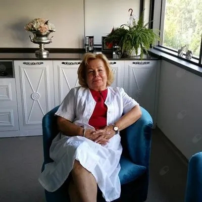 Uzm. Dr. Meral Tüzün