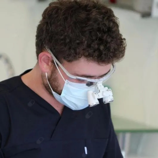 Dr. Dt. Muammer Kıvanç Aksoy