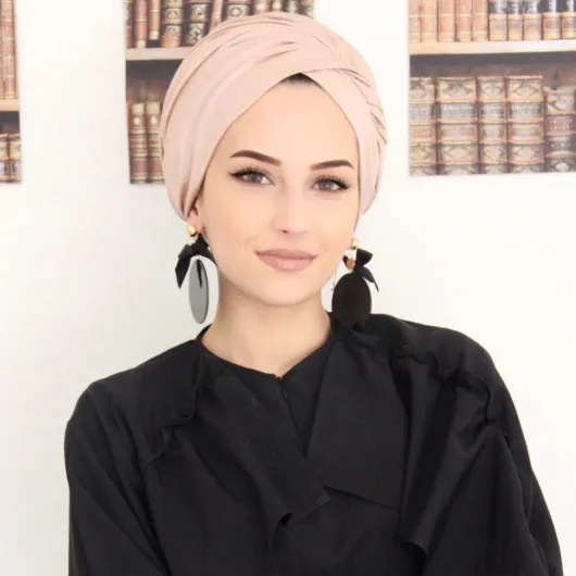 Dyt. Mümine Nur Yıldız