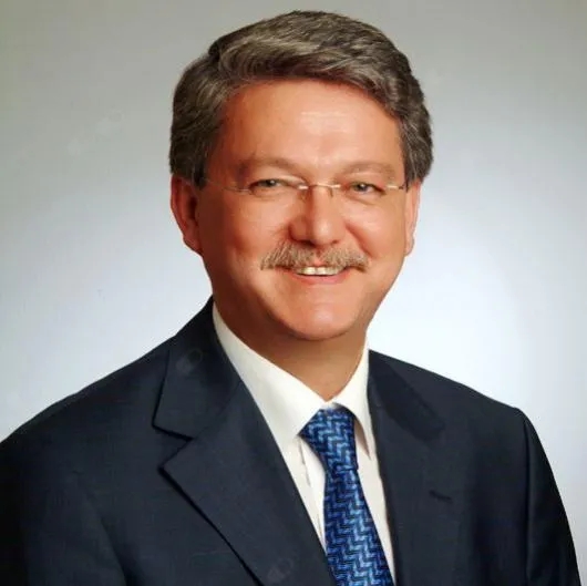 Prof. Dr. Murad Bavbek