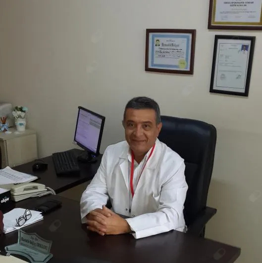 Op. Dr. Mustafa Güleç Erkılınç