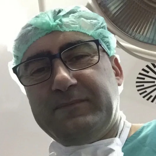 Op. Dr. Mustafa Kakşi