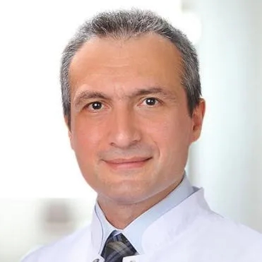 Uzm. Dr. Mustafa Köse