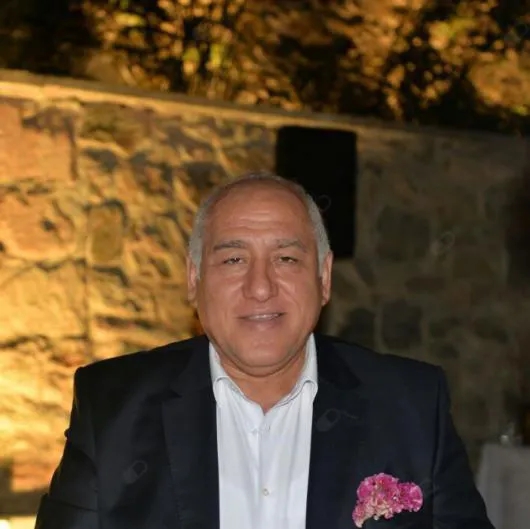 Op. Dr. Mustafa Şener