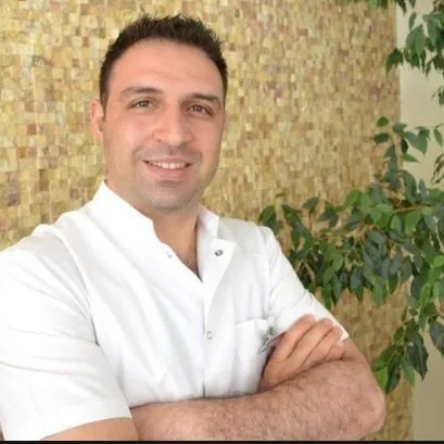 Dt. Muzaffer Aytaç Altıntaş